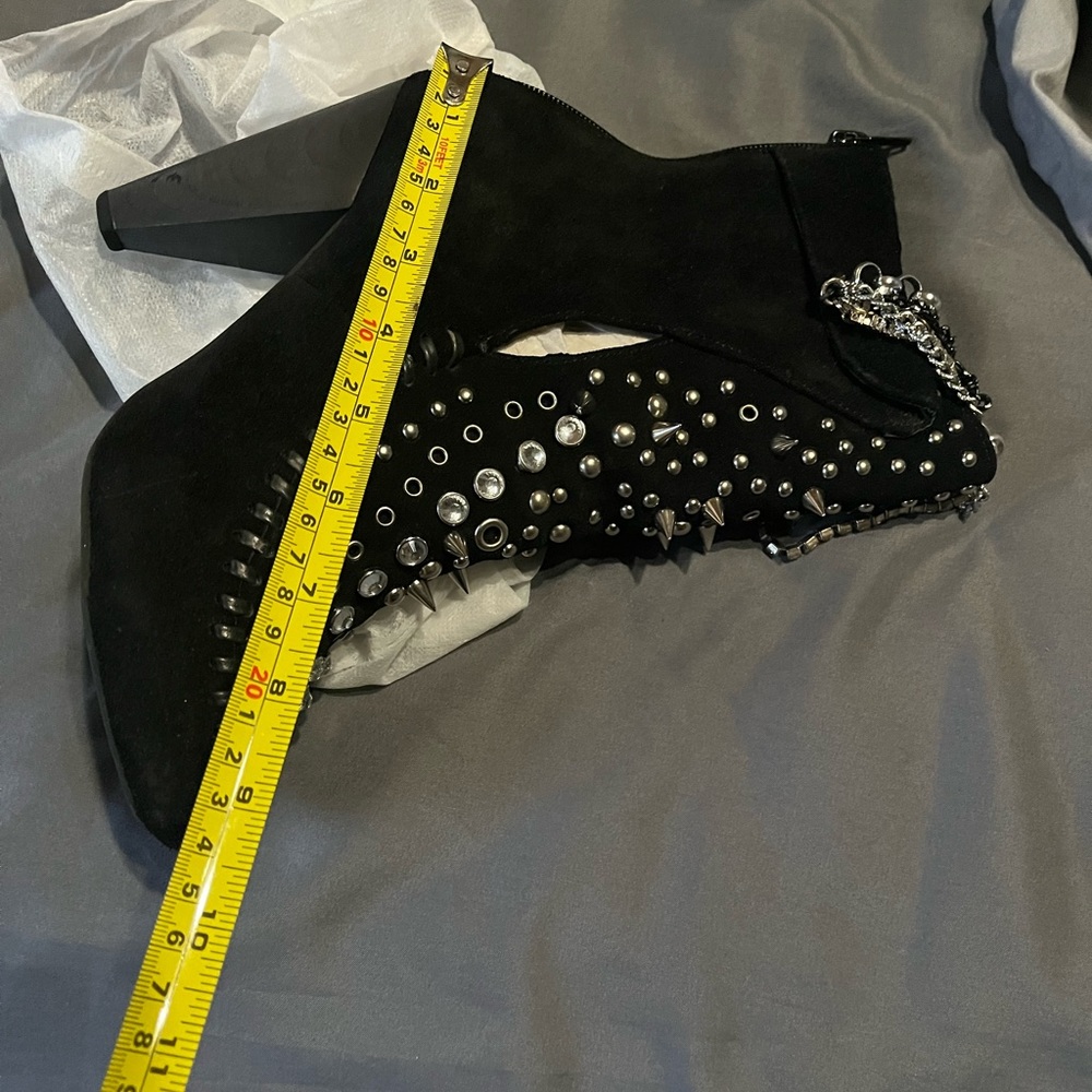 Jeffrey Campbell Neomie Black Suede Studded Bootie SUPER CUTE! - Picture 13 of 15